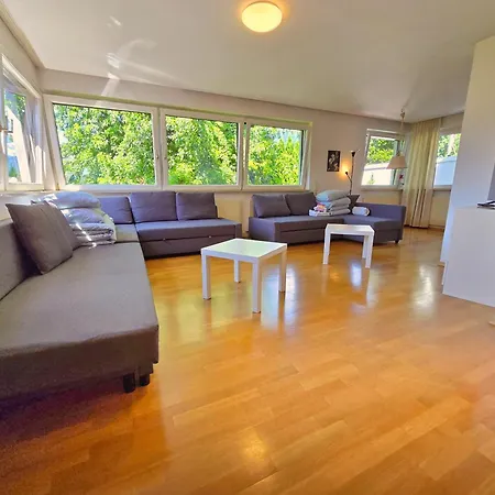 Nature & House I Free Parking Semesterbostad *